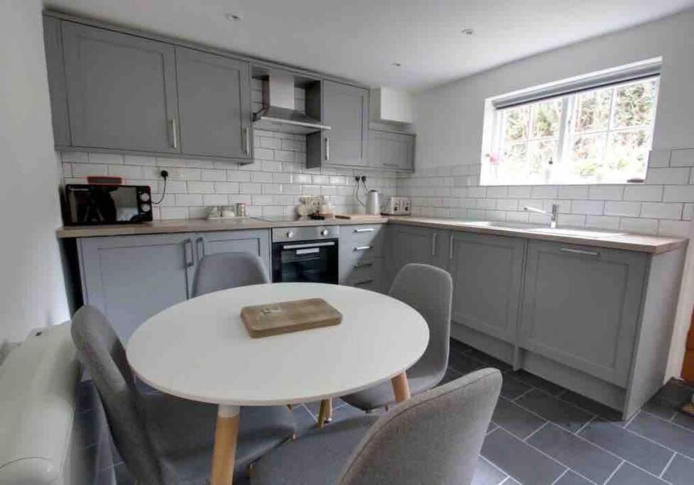 Bakewell- Super Central 2 Bed Apartment Экстерьер фото